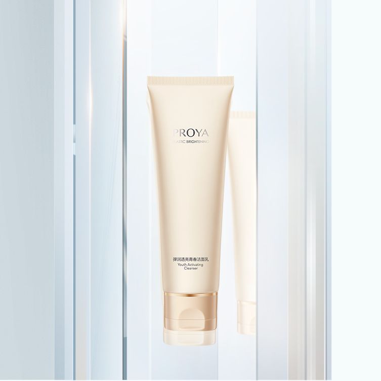 DS视讯弹润透亮青春洁面乳